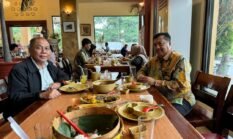 Dukungan Mengalir, PJ Bupati Jombang Temui Ketua AKD Warsubi yang Siap Maju di Pilkada