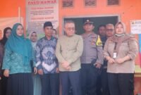 Wabup Sukabumi Iyos Somantri hadiri gerakan pencegahan stunting di Kecamatan Cikakak, targetkan angka stunting turun hingga 14%. | Facebook / Pemerintah Kabupaten