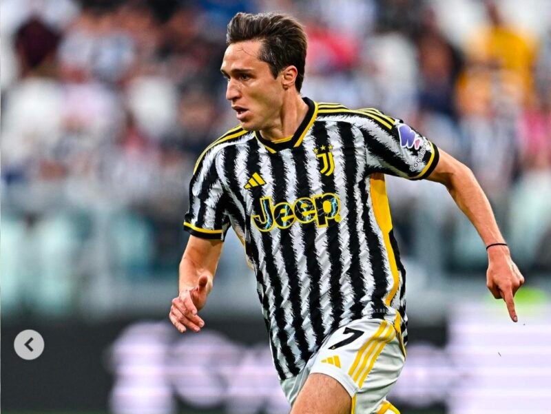 Federico Chiesa saat beraksi di pertandingan Juventus. (Instagram/@fedexchiesa)