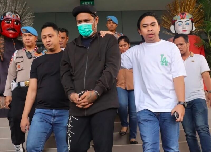 Polisi berhasil menangkap pemasok sabu untuk musisi Virgoun, yang ternyata adalah kru bandnya sendiri. | Instagram/@polres_jakbar