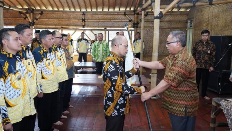 Deni Yudono terpilih secara aklamasi sebagai Ketua APEKKASI masa bakti 2024-2029. Bupati Sukabumi berharap organisasi ini dapat menjadi jembatan antara perangkat kecamatan dan pemerintah daerah.