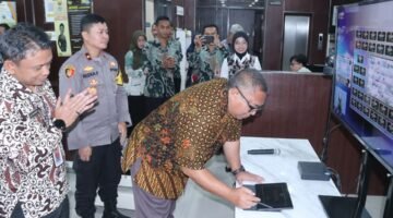 Menpan-RB Rini Widyantini Launching Mal Pelayanan Publik Kabupaten Sukabumi