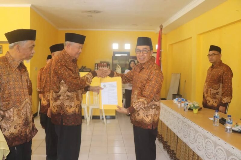 Sekda Sukabumi, H. Ade Suryaman, melantik kepengurusan PWRI Unit Setda Kabupaten Sukabumi masa bakti 2025-2030.