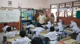 Presiden Prabowo inspeksi mendadak program Makan Bergizi Gratis di SDN 1 & SDN 2 Kedung Jaya 2, Bogor, memastikan distribusi berjalan lancar. | Tim Media Presiden Prabowo