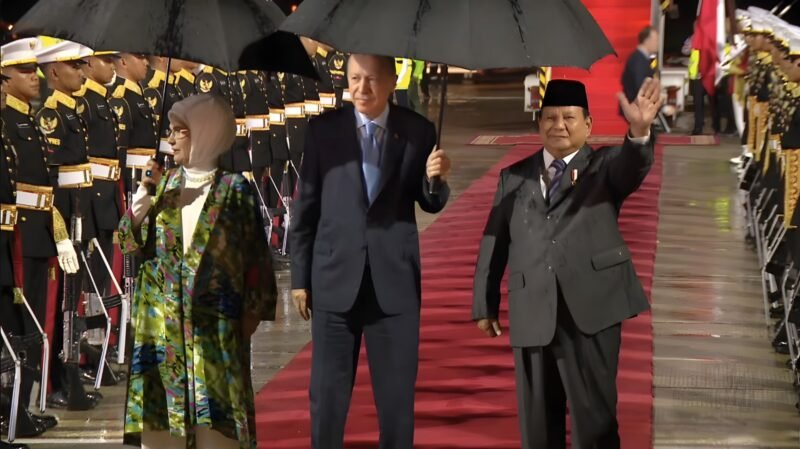 Presiden Prabowo sambut kedatangan Presiden Turki Erdogan di Jakarta, bahas kerja sama bilateral. | Tim Media Presiden Prabowo