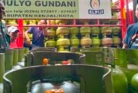 Pemprov Jateng resmi melarang ASN menggunakan LPG 3 kg demi memastikan subsidi tepat sasaran. | instagram.com/kodim0715_kendal