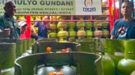 Pemprov Jateng resmi melarang ASN menggunakan LPG 3 kg demi memastikan subsidi tepat sasaran. | instagram.com/kodim0715_kendal
