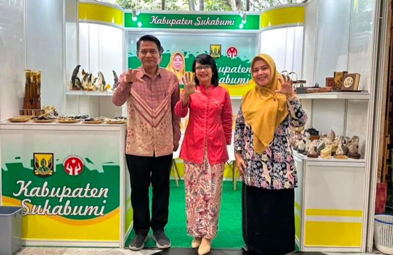 Kabupaten Sukabumi tunjukkan potensi kerajinan lokal di INACRAFT 2025, dukung pengembangan UMKM melalui pameran terbesar di Asia Tenggara. | Istimewa