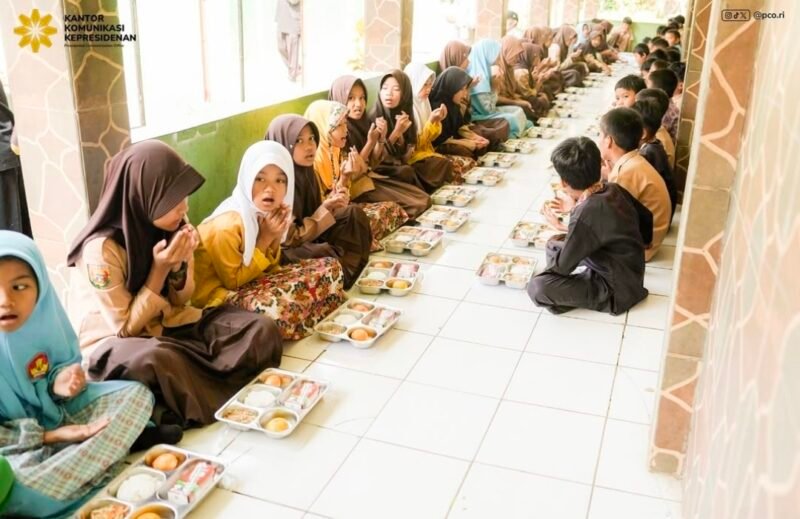 Program Makan Bergizi Gratis sudah berjalan di seluruh Indonesia, target 6 juta penerima manfaat pada Juli 2025. | Instagram/badangizinasional.ri