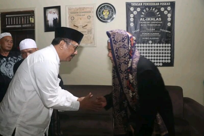 Haul Guru Besar, Bupati Asep Japar serukan kebersamaan demi Sukabumi Mubarakah. | FB/Pemerintah Kabupaten Sukabumi