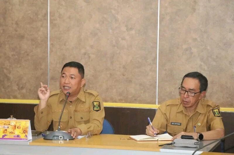 Wabup Andreas pimpin rakor lintas sektor cegah banjir di Sukabumi. | FB/Pemerintah Kabupaten Sukabumi