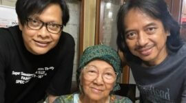 Armand Maulana kenang Bunda Iffet sebagai sosok penyemangat di panggung dan pengganti sosok ibunda. | Instagram/armandmaulana04