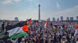 Aksi damai bela Palestina di Kedubes AS, Jakarta, diwarnai simbol semangka. | X.com/aniesbaswedan