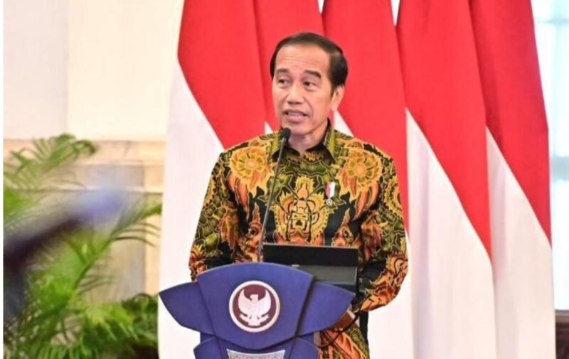 Bareskrim ambil 7 ijazah rekan Jokowi, uji keaslian dokumen asli. | Instagram.com/@jokowi