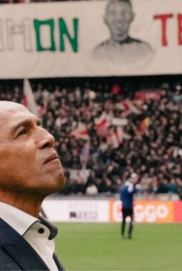 Strategi Baru PSSI: Gandeng Legenda Belanda Simon Tahamata untuk Cetak Generasi Emas Timnas