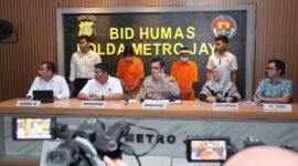 Dua pelaku bobol rekening pensiunan lewat APK, rugikan korban Rp 304 juta. | Instagram/poldametrojaya