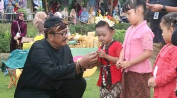 Bupati Asep Japar: Anak Hebat adalah Pilar Indonesia Emas 2025 | Fb/Pemerintah Kabupaten Sukabumi 

