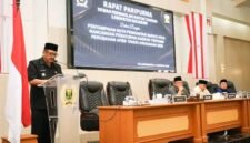 Bupati Sukabumi paparkan perubahan APBD 2025 di hadapan DPRD. | Fb/Pemerintah Kabupaten Sukabumi
