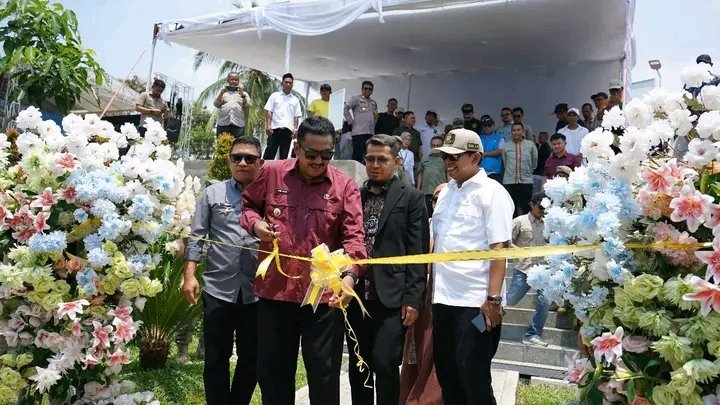 Bupati Sukabumi resmikan Baim Sport Center, wujud kolaborasi masyarakat dan pemerintah untuk ruang publik inklusif di Cisolok. | FB/Pemerintah Kabupaten Sukabumi 