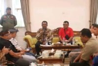 Bupati Sukabumi dorong sinergi pemerintah, pengusaha, dan buruh melalui forum LKS Tripartit. | FB/Pemerintah Kabupaten Sukabumi