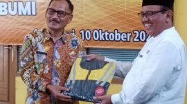 Uus Pirdaus pimpin Dinas PU Sukabumi, tegaskan komitmen lanjutkan prestasi dan perkuat integritas.