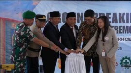 Groundbreaking Gedung Karlinah perkuat layanan RS DKH Cibadak. Fb/Pemerintah kabupaten Sukabumi