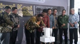 Bupati Sukabumi wajibkan kopi lokal hadir di setiap acara resmi. | Fb/Pemerintah kabupaten Sukabumi
