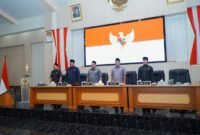 Rapat Paripurna DPRD bahas pandangan fraksi soal Raperda Kebakaran.
