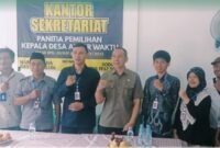 Pembekalan Panitia Pilkades PAW dan pembinaan Bumdesma di Desa Pawenang.