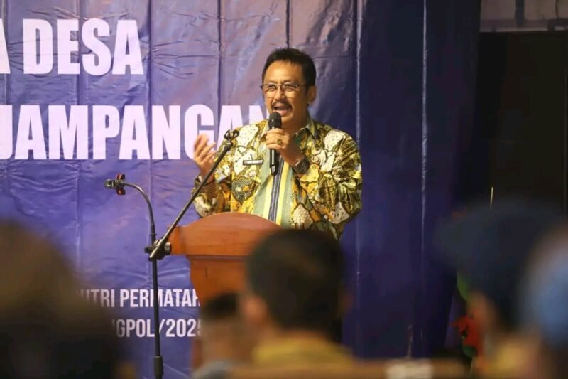 Bupati Sukabumi lantik Ketua Umum DPP PKPP untuk masa bakti 2025-2027, dorong sinergitas antar desa. | Fb/Pemerintah Kabupaten Sukabumi