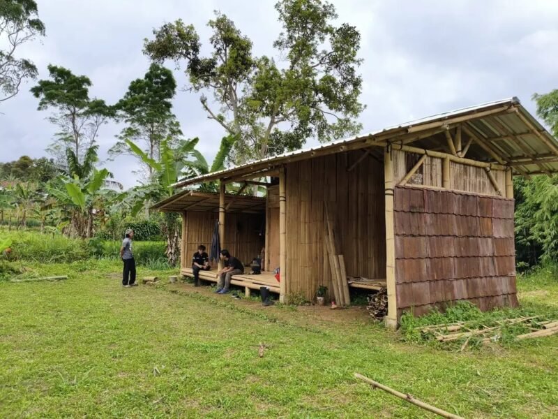 BUMDes Perbawati kembangkan beras sehat dan pisang unggulan desa. | Fb/Pemerintah Kabupaten Sukabumi 