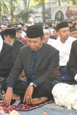 Salat Idulfitri 1447 H di Palabuhanratu, Bupati Ajak Perkuat Komitmen Bangun Sukabumi