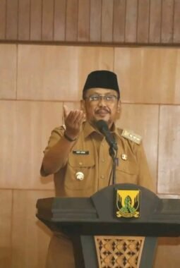 Bupati Sukabumi Lantik Pengurus FSKSS 2025–2030, Tegaskan Peran sebagai Mitra Strategis