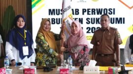 Rina Rosmaniar Japar pimpin Perwosi Sukabumi 2026–2030. (fb/Pemerintah Kabupaten Sukabumi)