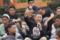 Wabup Sukabumi rayakan May Day bersama buruh dalam suasana kekeluargaan. (fb/Pemerintah Kabupaten Sukabumi)