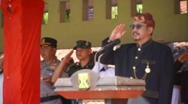Pemkab Sukabumi beri beasiswa siswa berprestasi di Hardiknas 2026. (foto/fb: Pemerintah Kabupaten Sukabumi)
