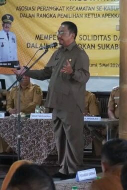 Camat Caringin Terpilih Pimpin Apekkasi, Bupati Tekankan Kekompakan Pembangunan