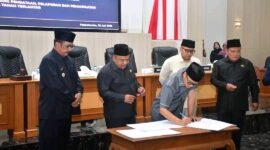 Raperda tanah telantar disepakati untuk optimalkan pemanfaatan lahan. (fb/Pemerintah Kabupaten Sukabumi)