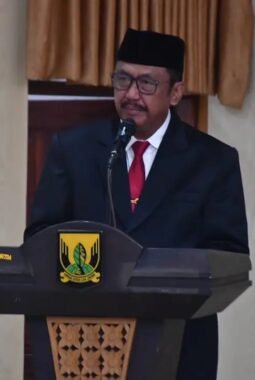 Bupati Sukabumi Kukuhkan Sekda dan Lantik 95 ASN, Tegaskan Sistem Merit Jadi Dasar Pengembangan Karier