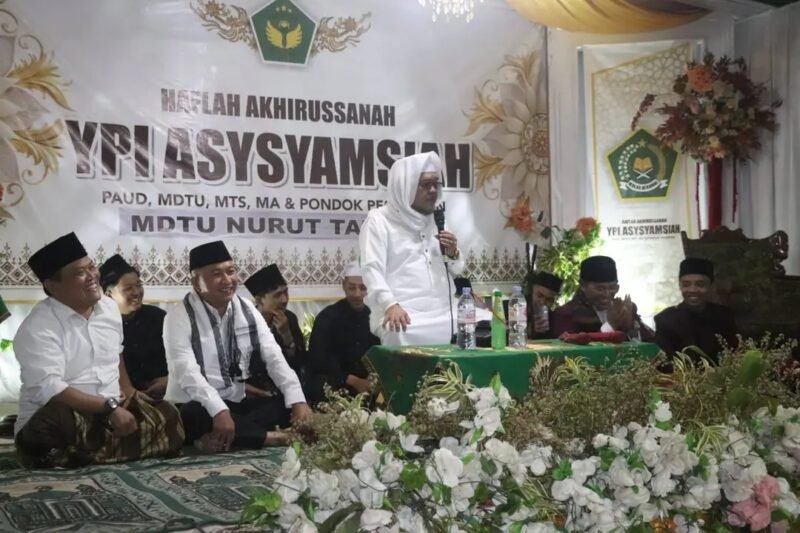 Wabup Sukabumi mengajak para santri terus menjaga semangat belajar dan mengamalkan nilai-nilai Al-Qur'an. (fb/Pemerintah Kabupaten Sukabumi)