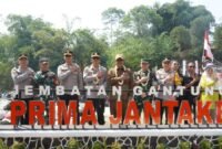 Jembatan Gantung Prima Jantake resmi diresmikan, akses warga dan petani kini lebih aman serta nyaman. (Fb/Pemerintah Kabupaten Sukabumi)