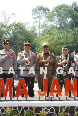 Jembatan Gantung Prima Jantake Diresmikan, Bupati Sukabumi Dorong Akses dan Perekonomian Warga
