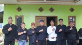 Wabup Sukabumi hadiri Seren Taun ke-199 Kasepuhan Girijaya sebagai bentuk dukungan pelestarian budaya adat. (fb/Pemerintah Kabupaten Sukabumi)
