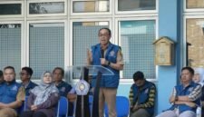 Sekda Sukabumi melepas 720 mahasiswa KKN UMMI dan mengajak mereka menjadi agen perubahan di tengah masyarakat. (fb/Pemerintah Kabupaten Sukabumi)