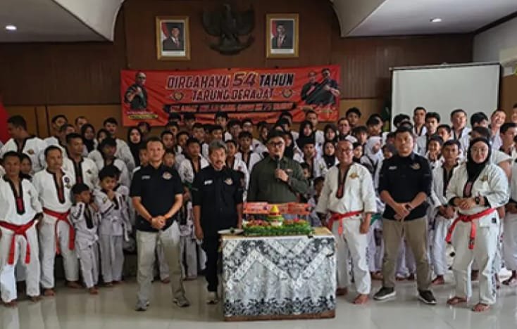 UKT Tarung Derajat menjadi langkah pematangan atlet Sukabumi menuju Porda Jabar.