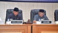 Pemkab Sukabumi sampaikan Raperda Perubahan APBD 2026 ke DPRD. (fb/Pemerintah Kabupaten Sukabumi)