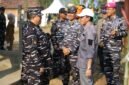 Persiapan pembangunan Jembatan Leuwidingding diawali dengan gotong royong membersihkan lingkungan bersama TNI, Pemkab Sukabumi, dan masyarakat. (fb/Pemerintah Kabupaten Sukabumi)