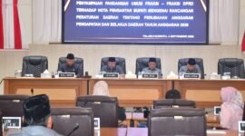 DPRD Kabupaten Sukabumi menggelar paripurna untuk mendengarkan pandangan umum tujuh fraksi atas Raperda Perubahan APBD 2026. (fb) Pemerintah kabupaten Sukabumi)