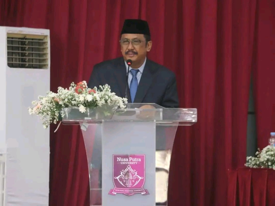Wisuda ke-16 Universitas Nusa Putra, Bupati Sukabumi dorong lulusan mengamalkan ilmu bagi masyarakat. (fb/Pemerintah Kabupaten Sukabumi)