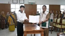 Bupati Sukabumi lantik Forum Anak Daerah dan ajak generasi muda menjadi pelopor kegiatan positif.(fb/Pemerintah Kabupaten Sukabumi)